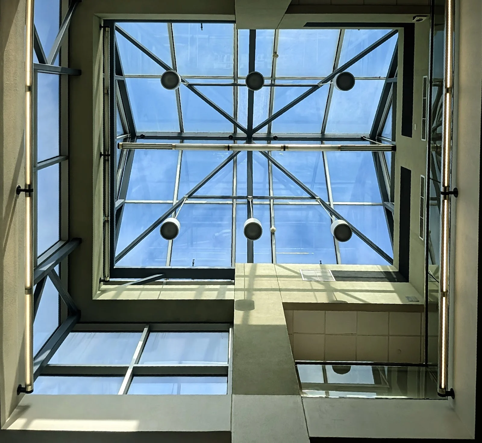 Louis Stokes VA Medical Center - Lake County VA Outpatient Clinic